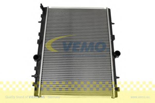 Радиатор (охлаждение двигателя) VEMO V22-60-0014
